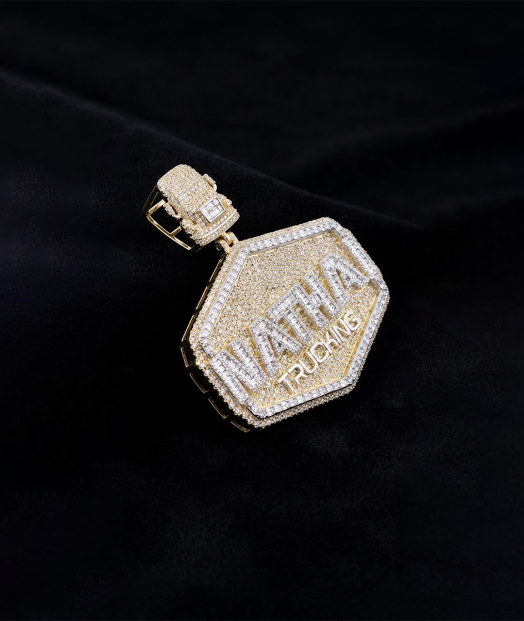 Trucking Pendant view 4